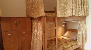 Хостел Алекс Москва Спальное место на двухъярусной кровати в общем номере для мужчин-6
